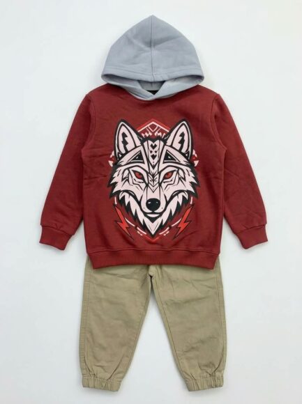Boys' Burgundy Wolf Graphic Hoodie & Khaki Pants Set